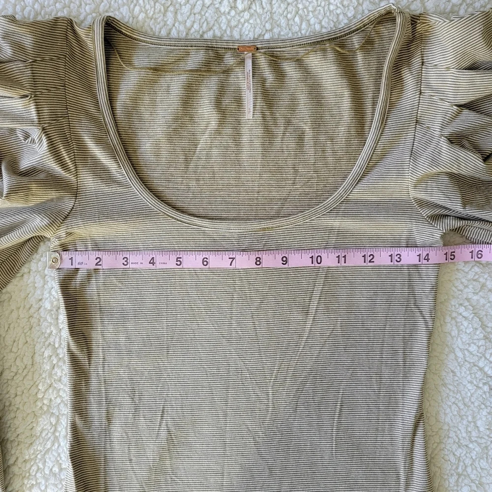 Free People Penelope Ruffle Shoulder Tan White Striped Long Sleeve Shirt Size S - Picture 10 of 11